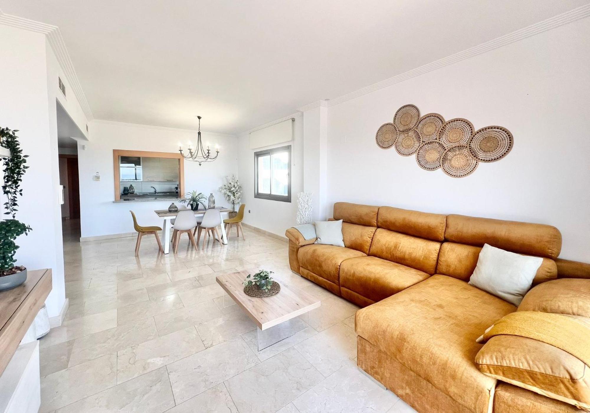 Apartamento First Class La Resina Golf & Sea, Estepona