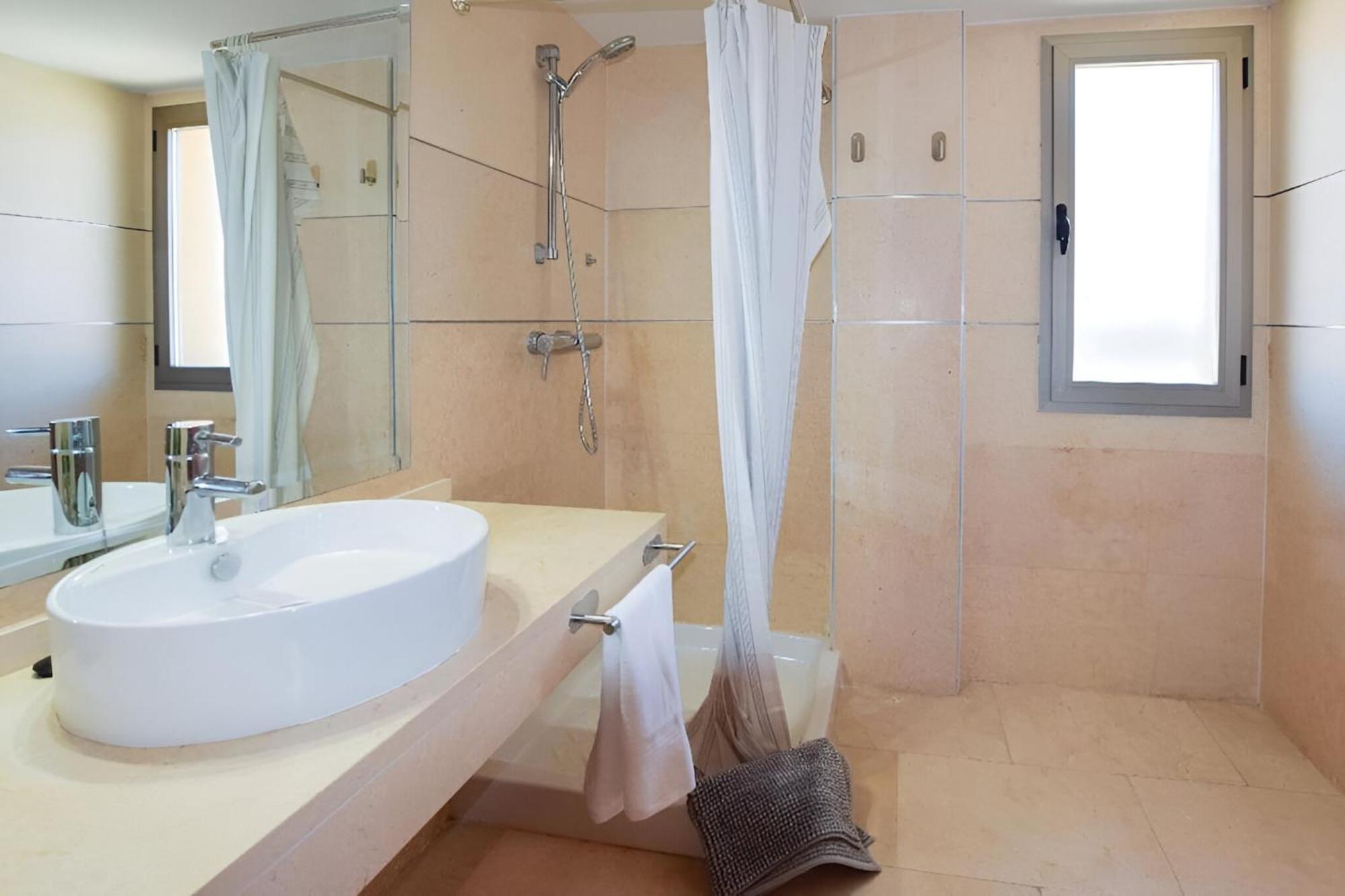 Apartamento First Class La Resina Golf & Sea, *